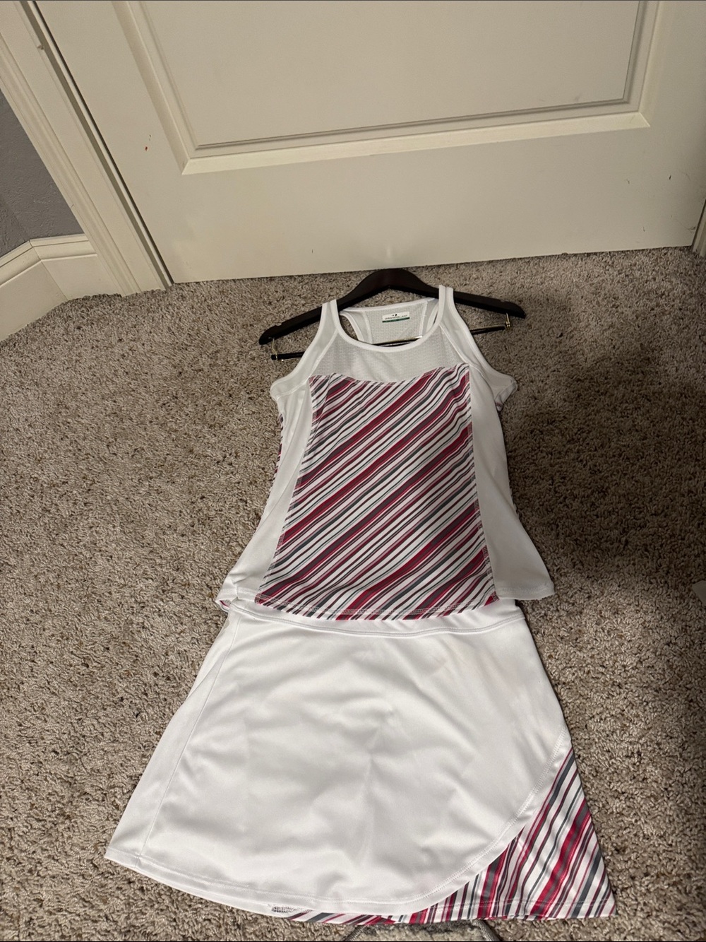 Womens White Tank Top & Skort Set with Pink Stripe Panel